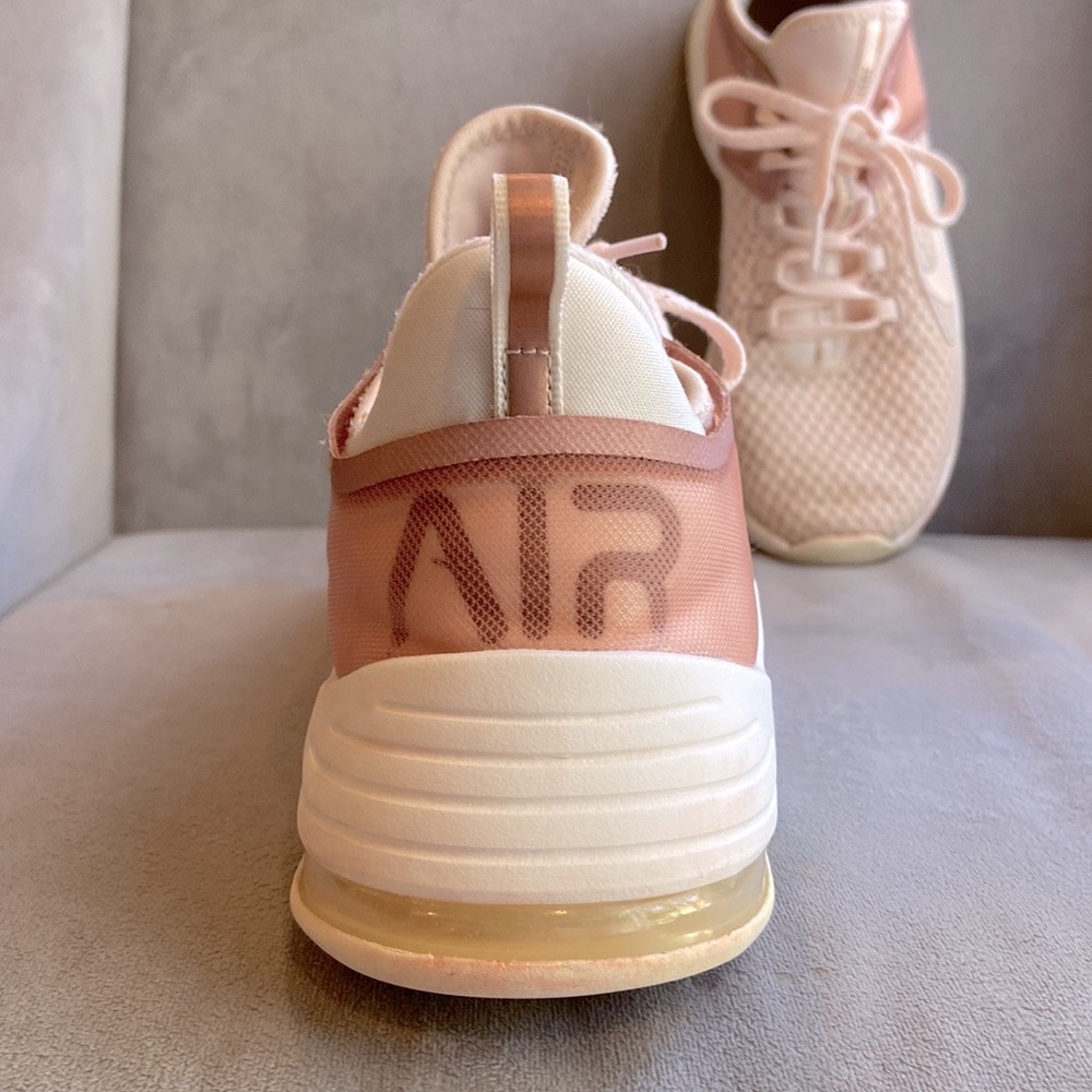 Nike Air Women’s Nike Air Max Bella in Guava Ice